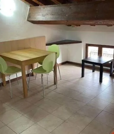 Monolocale Oltretorrente Daire Parma
